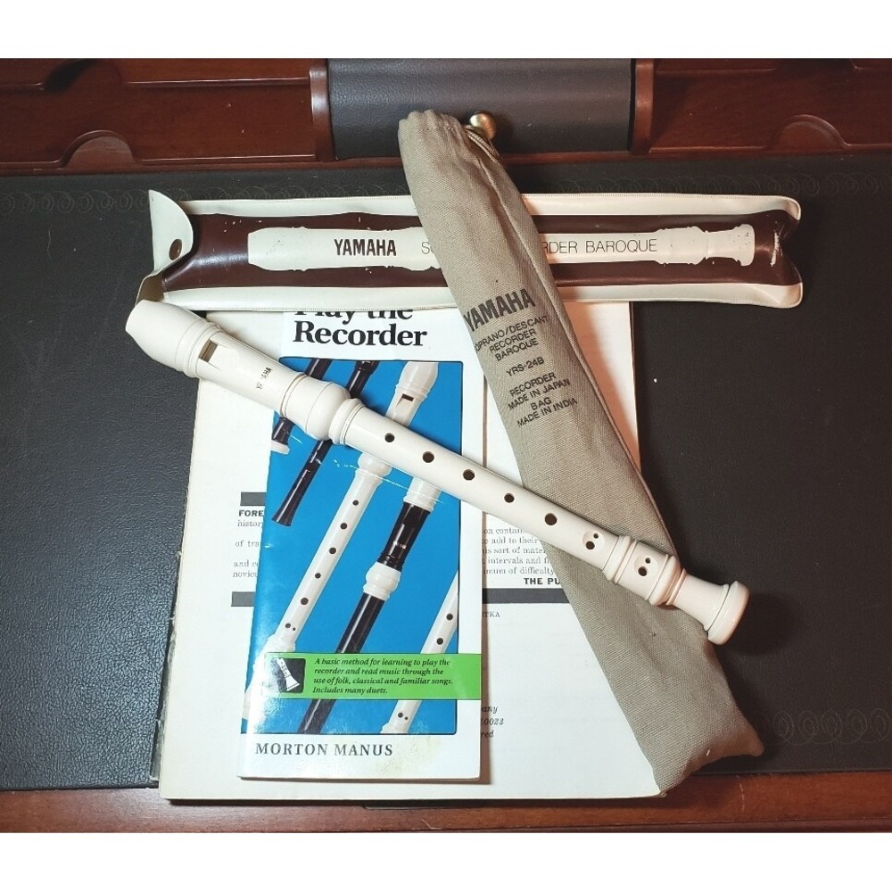 Two (2) Yamaha Soprano Baroque Recorders with 4 How to Play Songbooks & Music